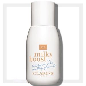 Clarins Milky Boost Skin Perfecting Glow Milk